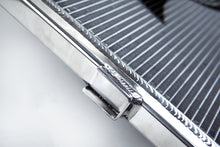 Load image into Gallery viewer, Photo - Close Up