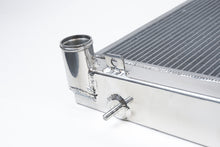 Load image into Gallery viewer, Photo - Close Up