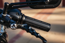 Load image into Gallery viewer, User 1